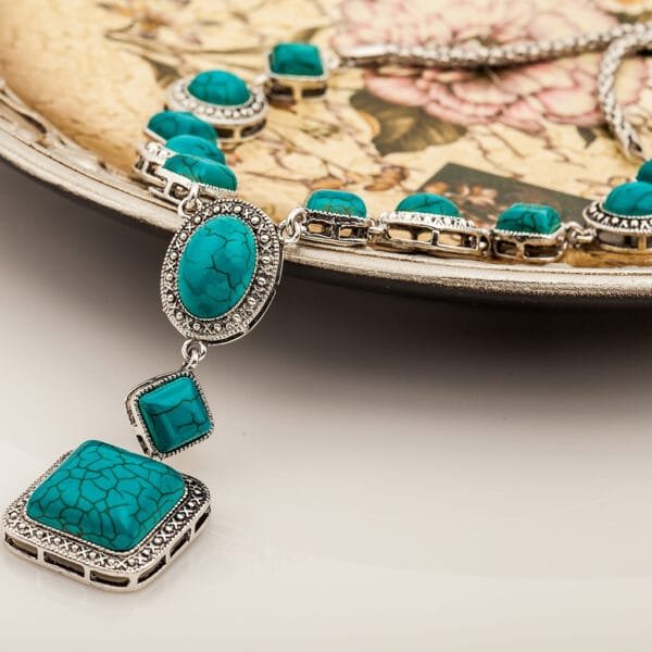 Turquoise Pendant Necklace