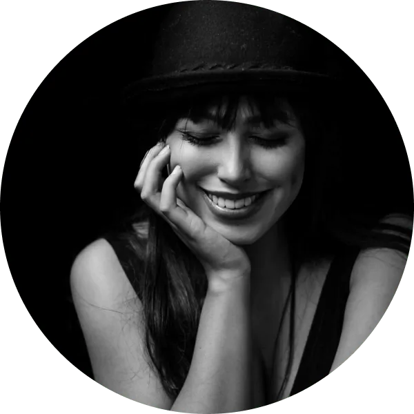 Placeholder image with the avatar of the user who is writing the testimonial.